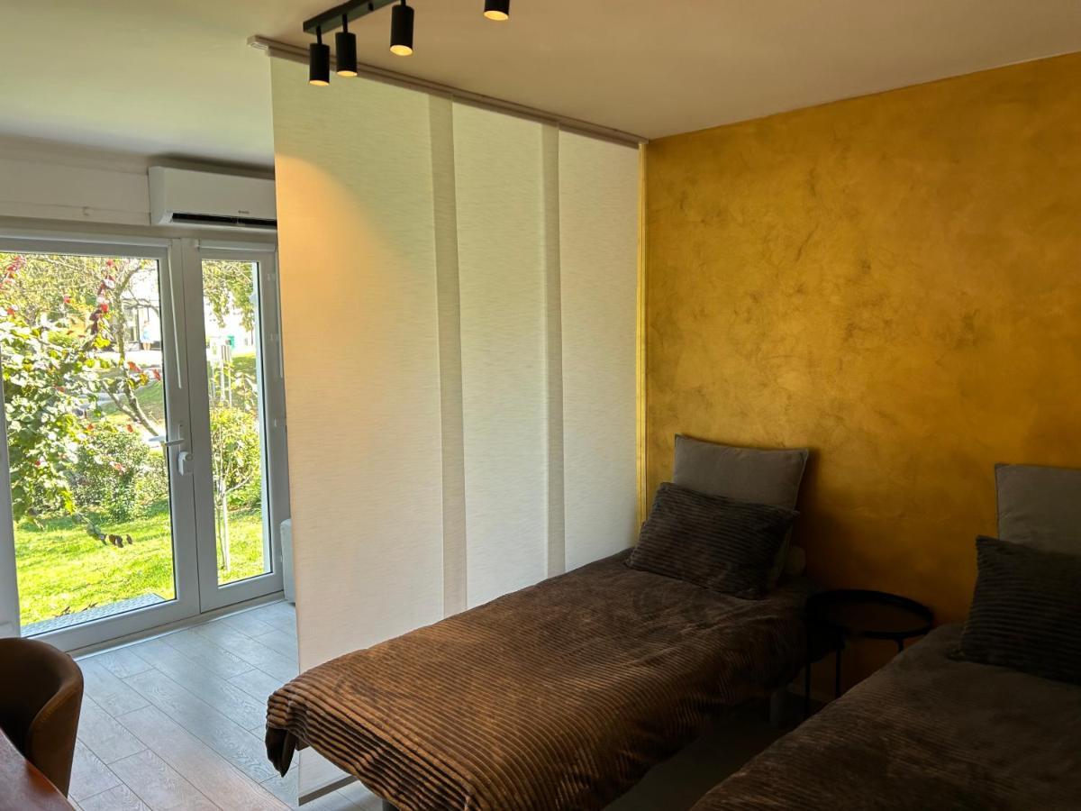 Apartment Gal โนโวเมสโต ภายนอก รูปภาพ