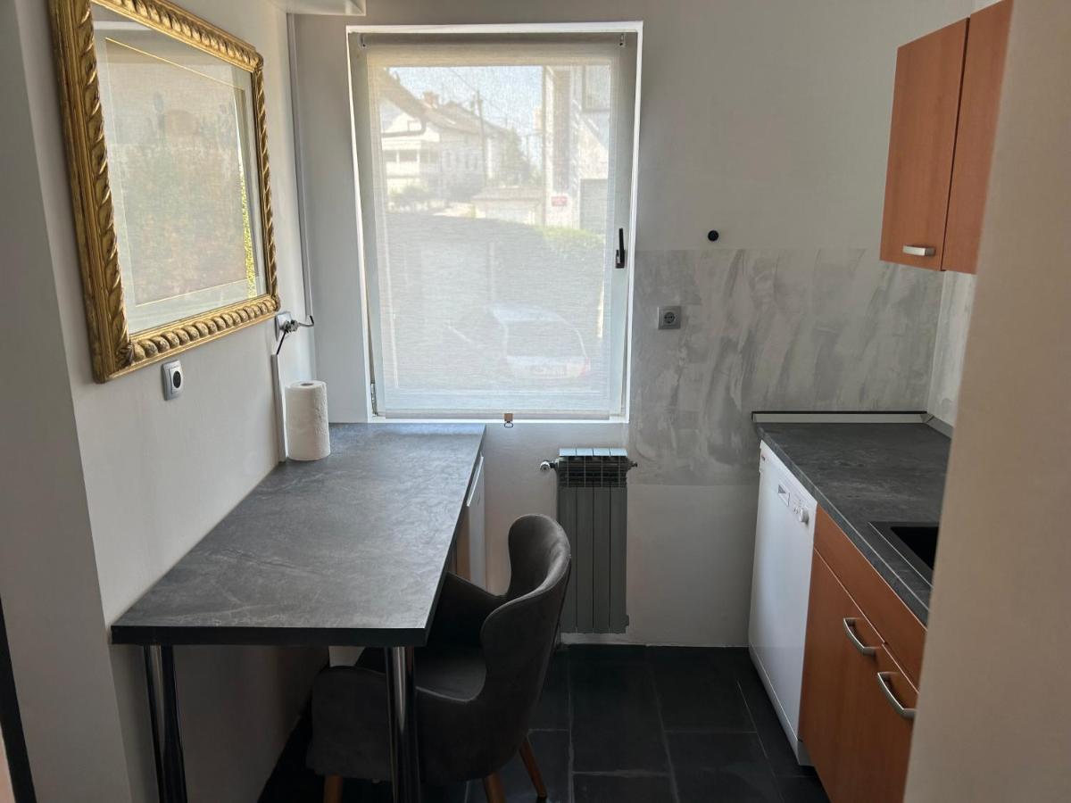 Apartment Gal โนโวเมสโต ภายนอก รูปภาพ