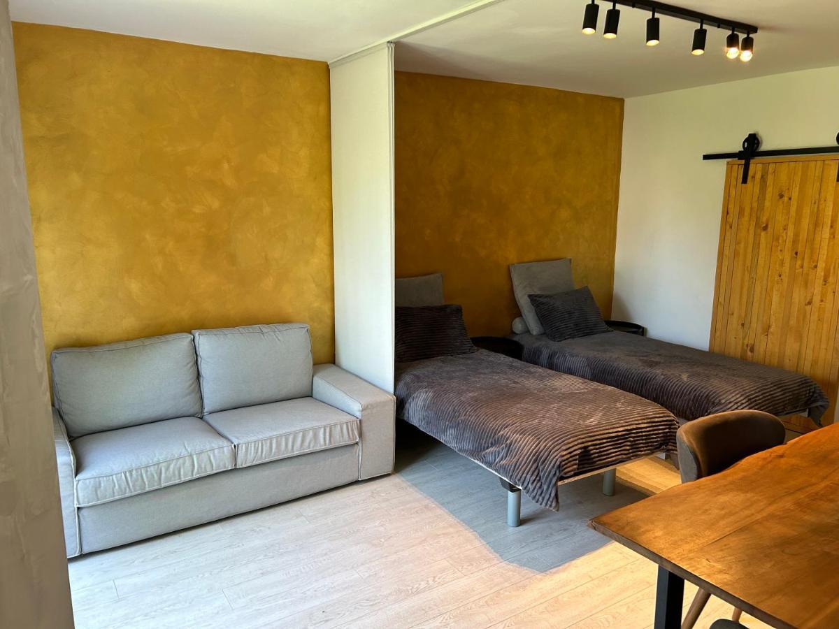 Apartment Gal โนโวเมสโต ภายนอก รูปภาพ